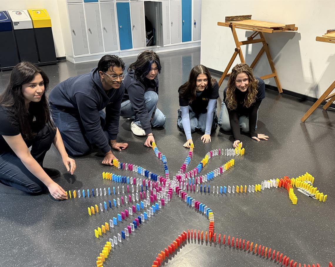 Domino Day at accadis ISB – Teamwork and the accadis Values in Focus