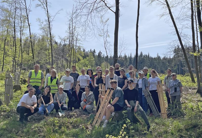 Together for a sustainable future: 225 new trees for the educational forest